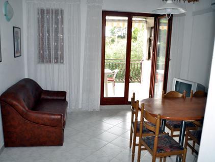Apartments Ukic Tribalj Exterior foto